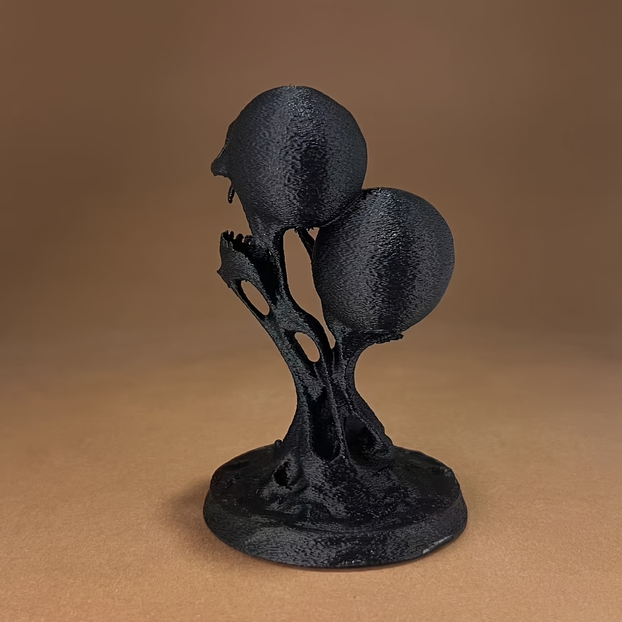 Gotycka figurka topiącej się c – 3D Printing Enthusiast recenzja i cena